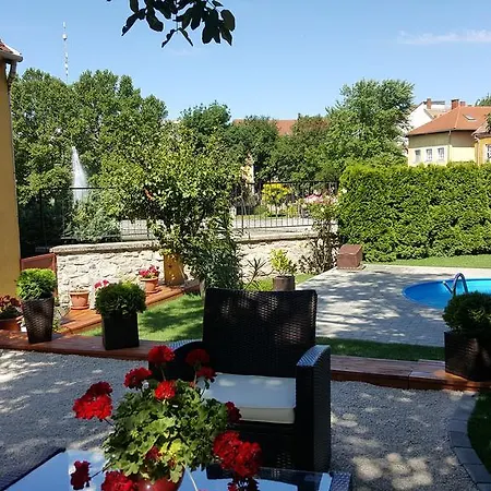 Guest house Topart