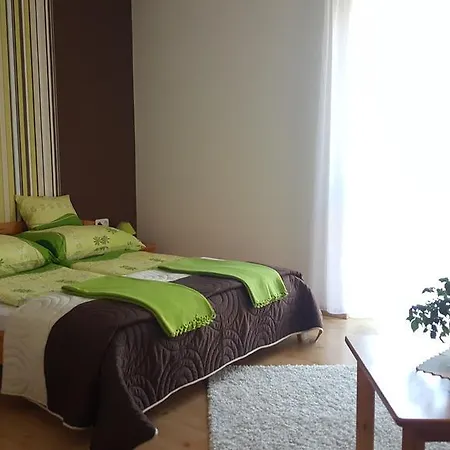 Guest house Topart