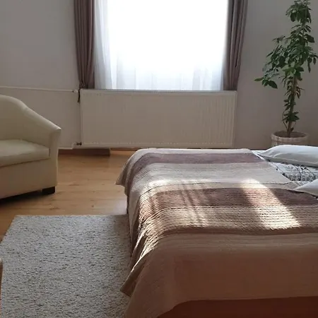 Guest house Topart
